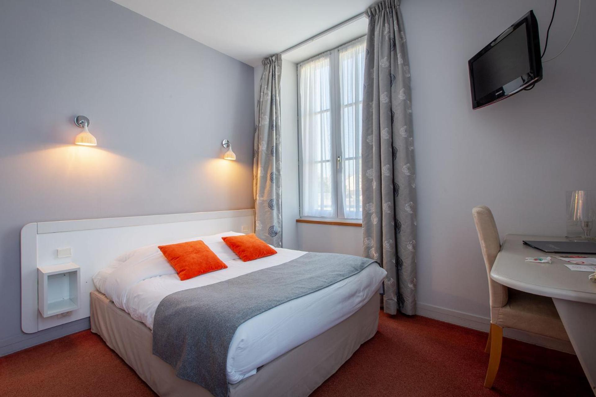 Hotel Mileade Le Domaine De La Blairie - Saumur Saint-Martin-de-la-Place Екстериор снимка