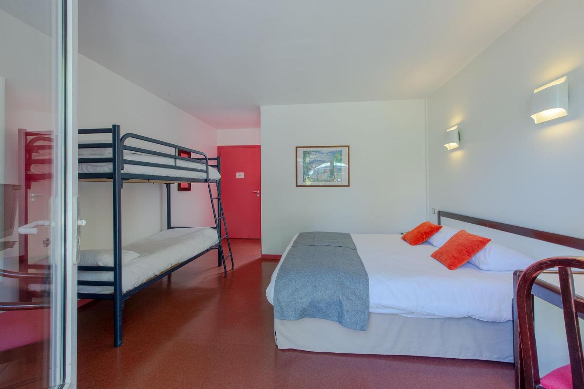 Hotel Mileade Le Domaine De La Blairie - Saumur Saint-Martin-de-la-Place Екстериор снимка