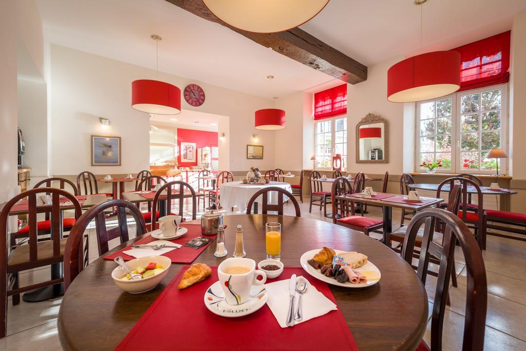 Hotel Mileade Le Domaine De La Blairie - Saumur Saint-Martin-de-la-Place Екстериор снимка