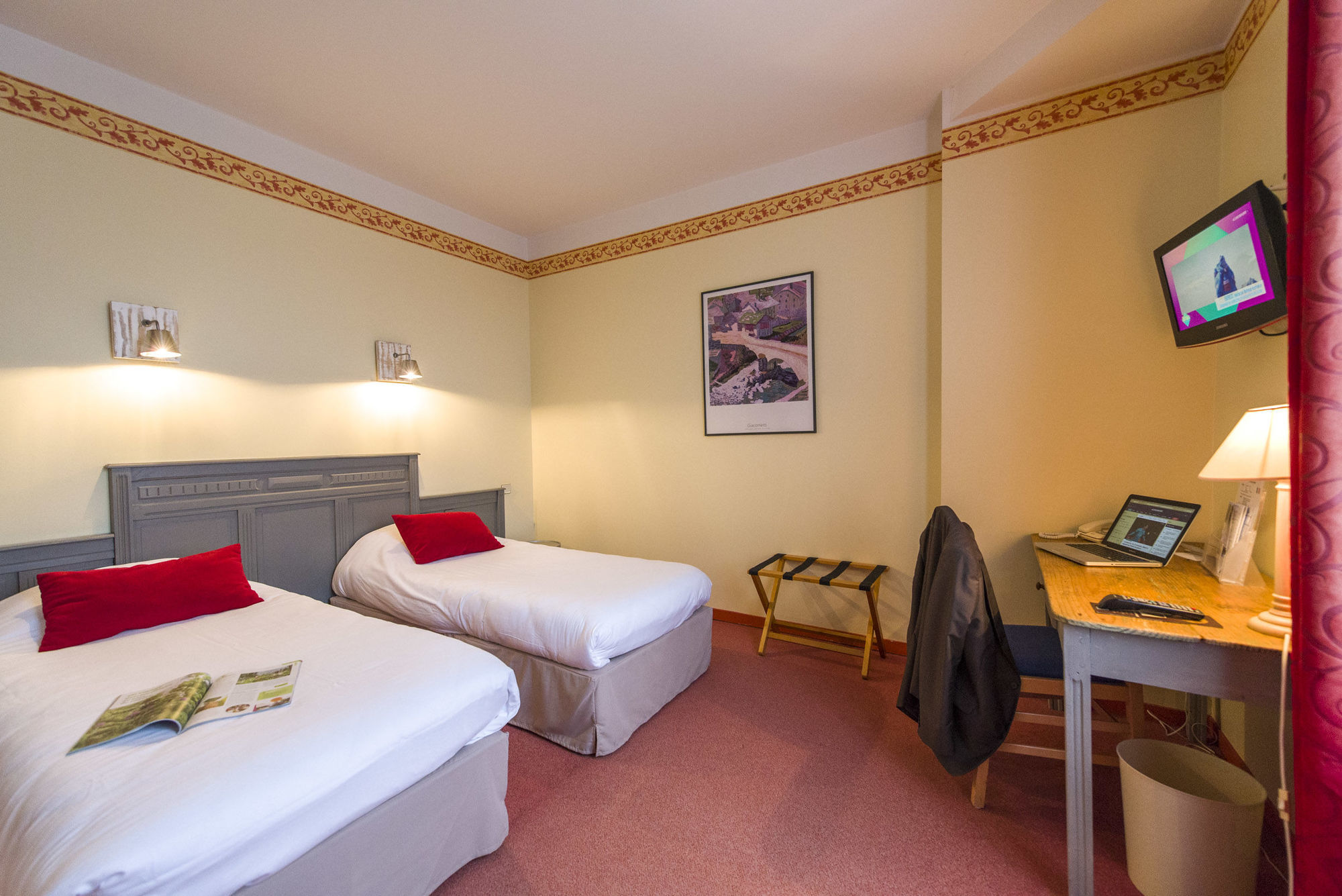 Hotel Mileade Le Domaine De La Blairie - Saumur Saint-Martin-de-la-Place Екстериор снимка
