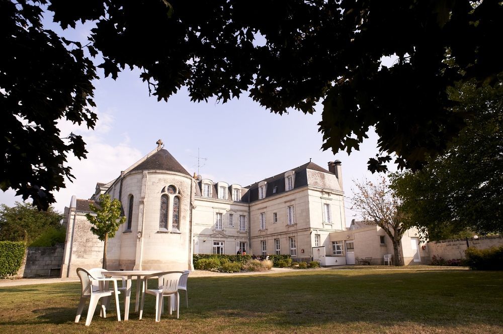 Hotel Mileade Le Domaine De La Blairie - Saumur Saint-Martin-de-la-Place Екстериор снимка
